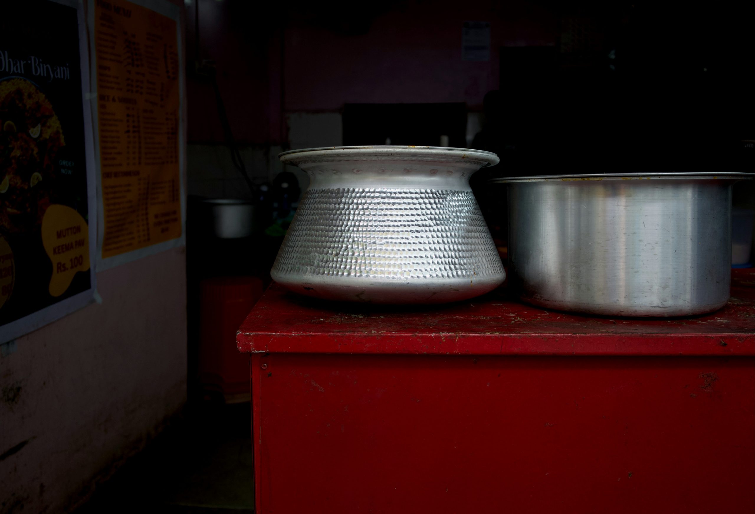 2500ml Glass Saucepan with Lid Stovetop Cooking Pot with Lid and Handle Simmer Pot Clear Soup Pot, High Borosilicate Glass Cookware (2500ml/ 84OZ) 2500ml Glass Saucepan with Lid Stovetop Cooking Pot with Lid and Handle Simmer Pot Clear Soup Pot, High Borosilicate Glass Cookware (2500ml/ 84OZ)