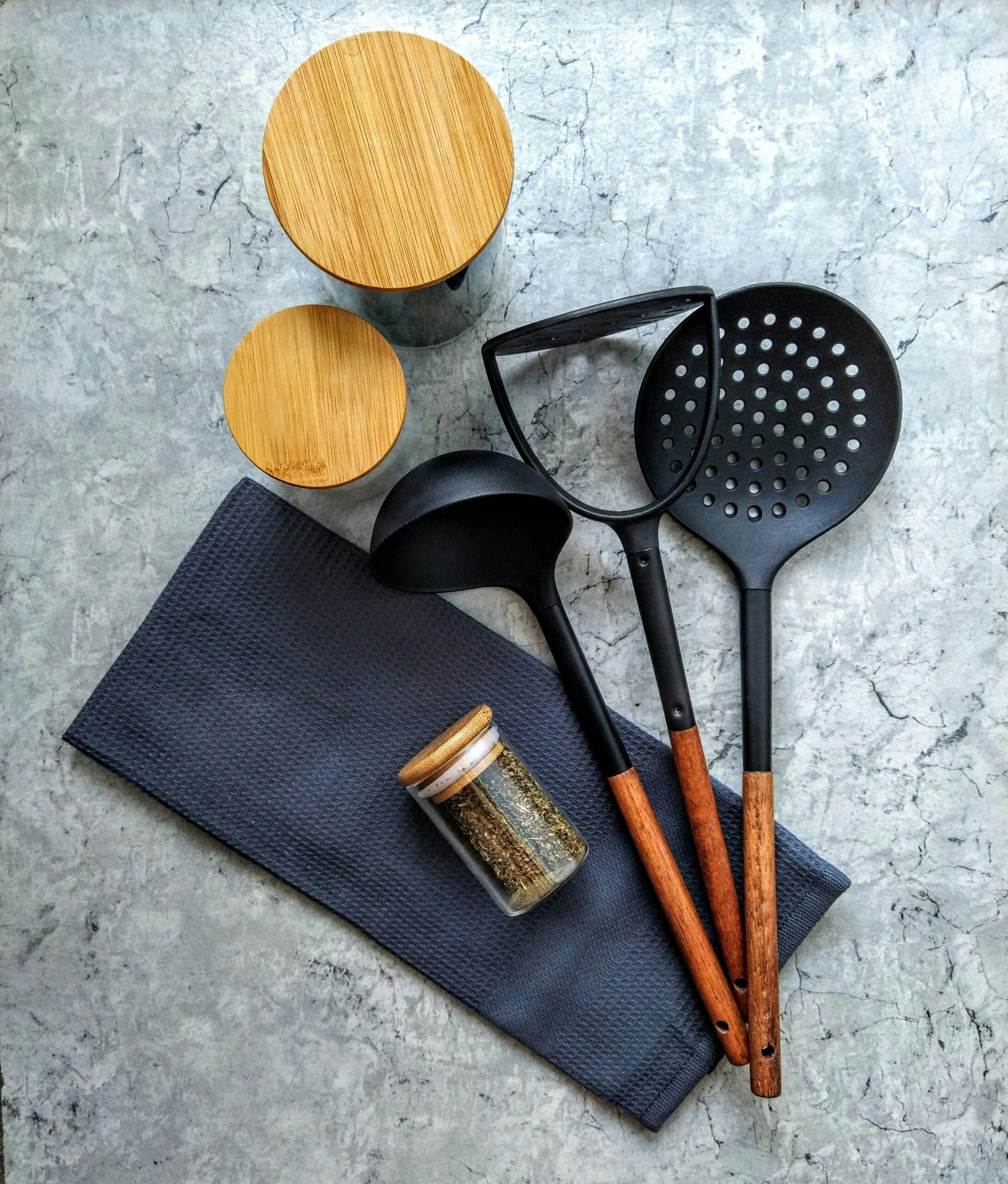 4 Pcs Cooking Utensils Set, Stainless Steel Kitchen Utensils, Heat Resistant Metal Kitchen Tools Include Solid  Slotted Turner Wok Spatula, Serving Spoon, Ergonomic Handle, Easy to Clean, Silver