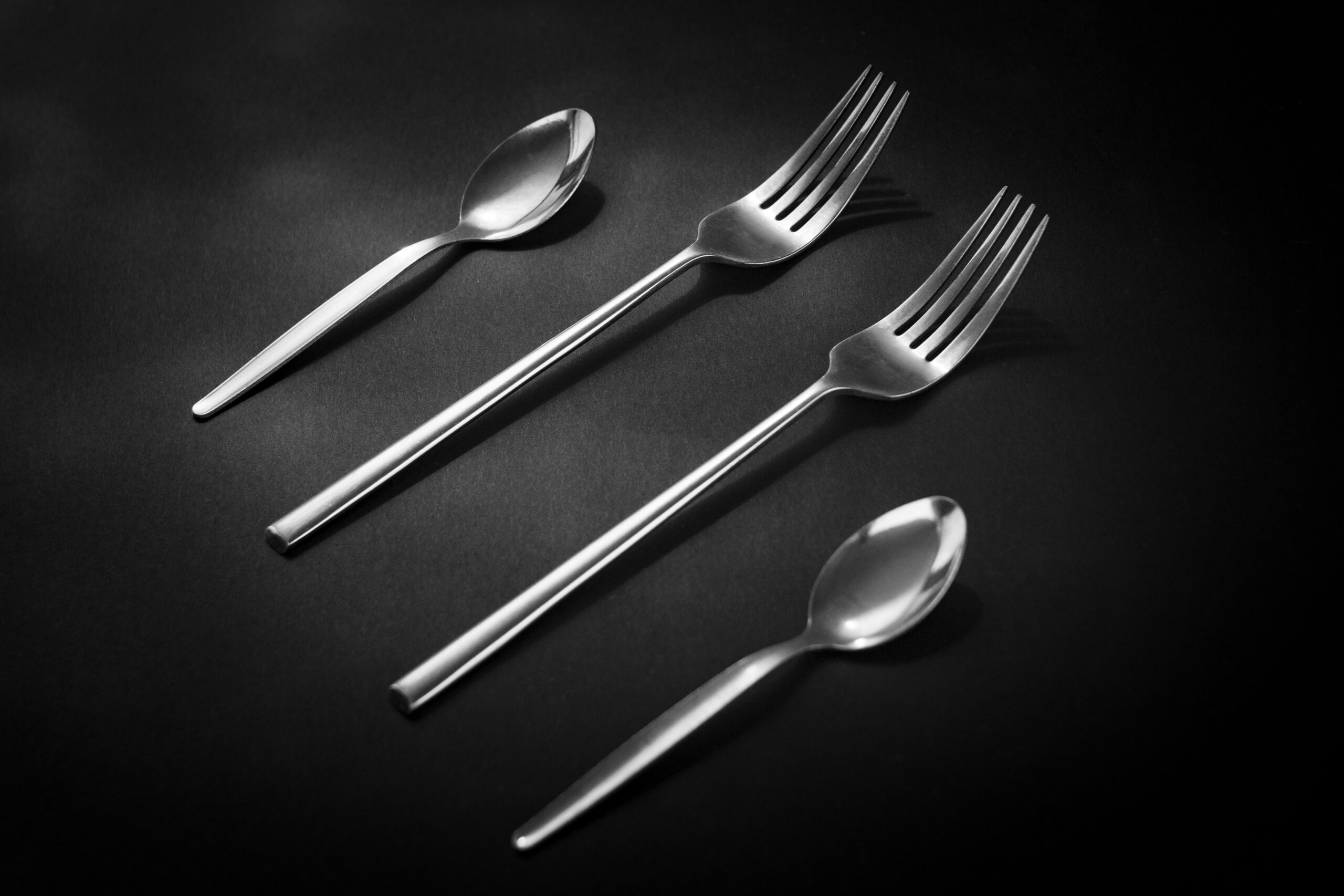 4 Pcs Cooking Utensils Set, Stainless Steel Kitchen Utensils, Heat Resistant Metal Kitchen Tools Include Solid  Slotted Turner Wok Spatula, Serving Spoon, Ergonomic Handle, Easy to Clean, Silver