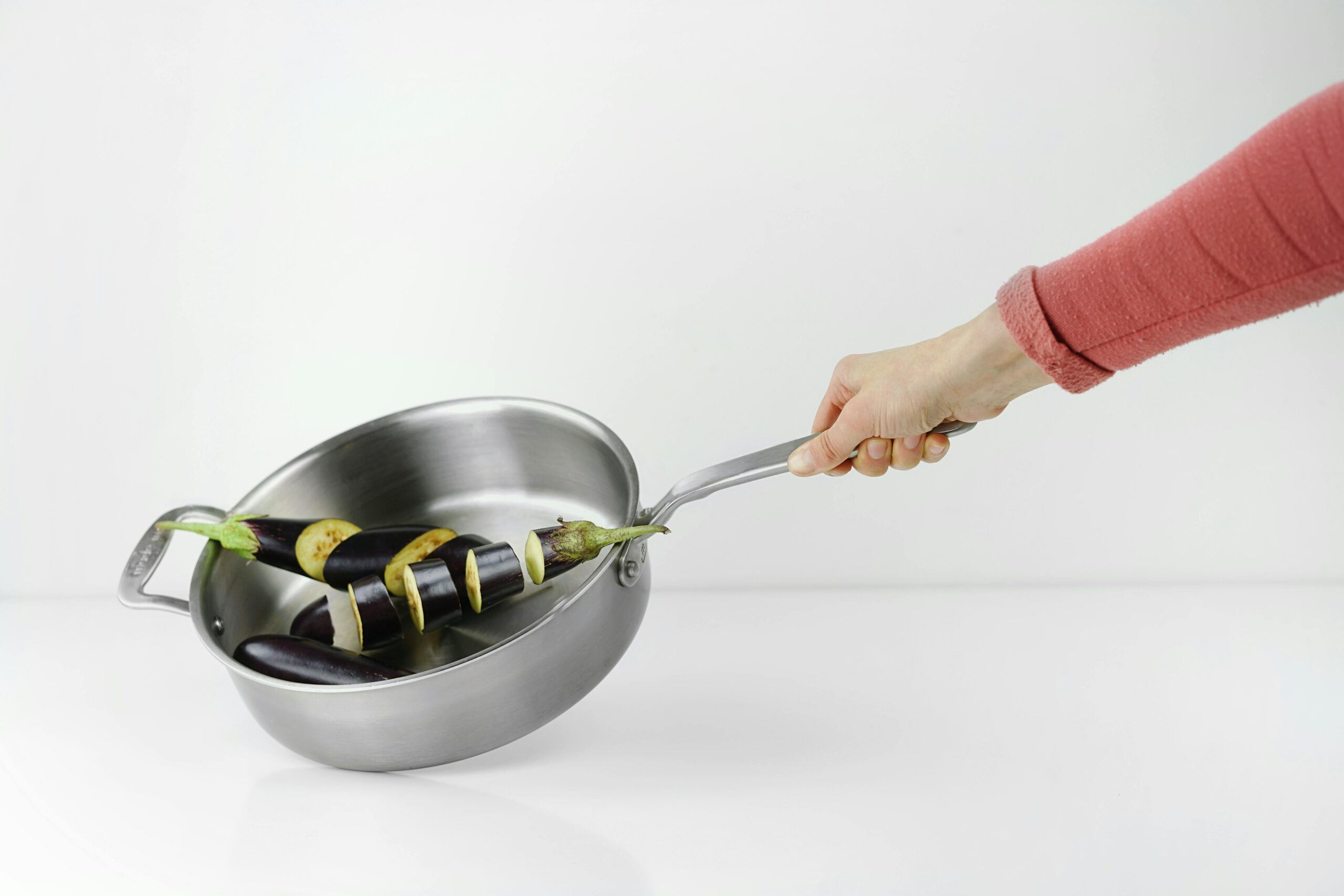 Made In Cookware | 3-Piece (Includes 8,10,12) Stainless Frying Pan Set | Ply Stainless Clad | Professional Cookware | Crafted in Italy | Induction Compatible