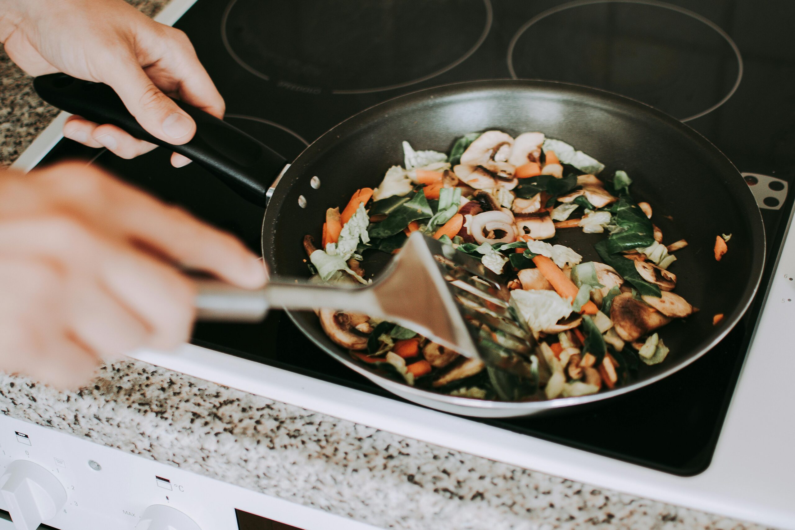 Nuwave Healthy G11-Pots and Pans Set Non Stick, 9H Near-Diamond Hardness Scratch-Resistant, Works on All Stovetops, PFAS Free, with Frying Pans, Saucepans  Glass Lids, Stay-Cool Handles, Copper